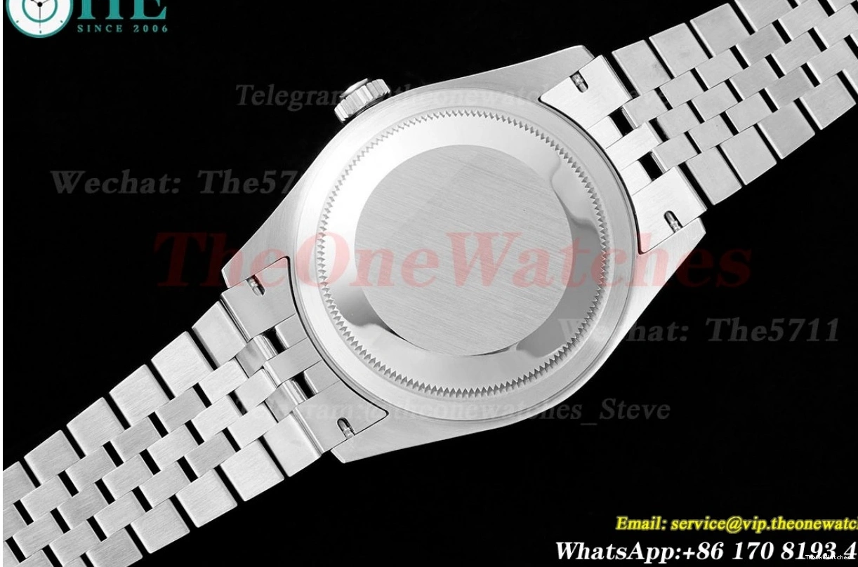 A9001 Stk SS  Jubilee FNF SkyDweller Blue 326934 SS 42mm 0430